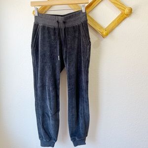 Lululemon Warm Down Jogger 25” *Velour